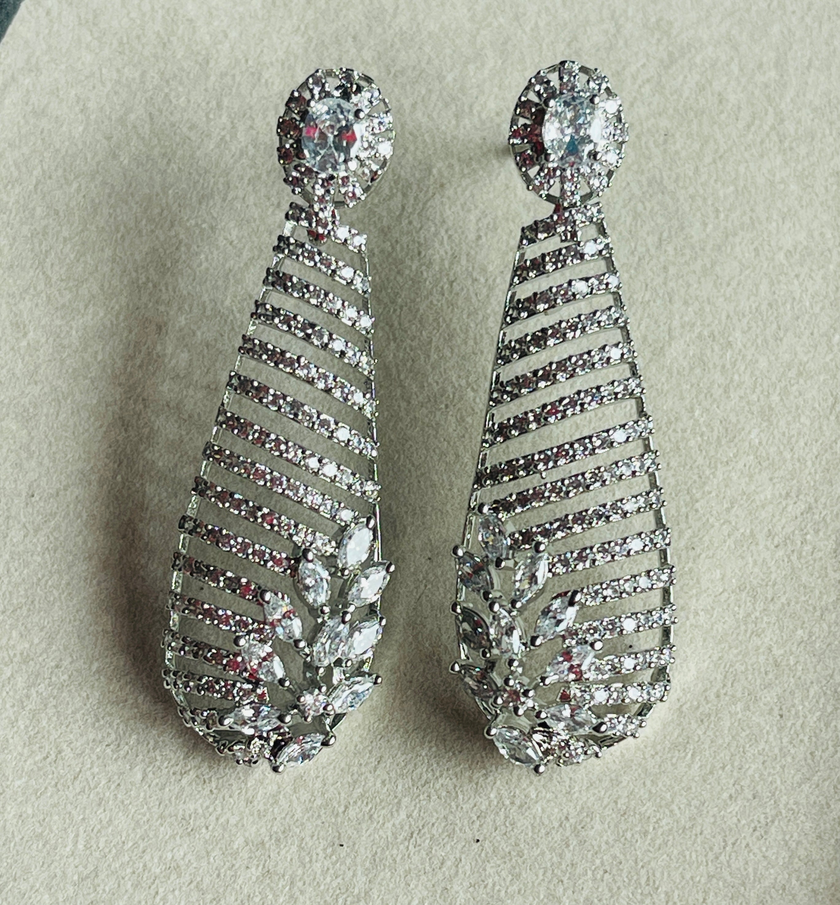 Elegant lustre - styled look