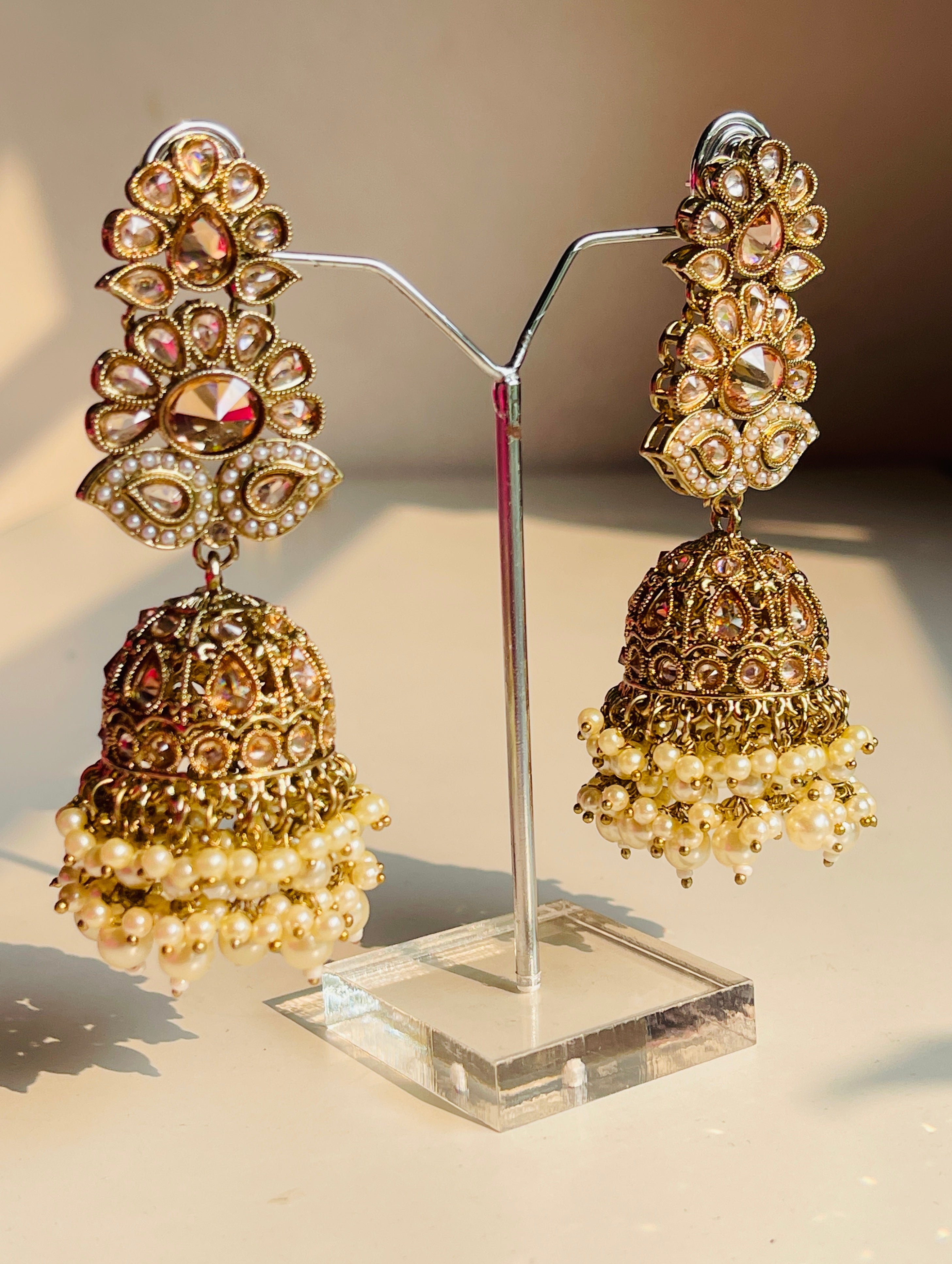 Moti Bahar Jhumke - complete set with matching pieces