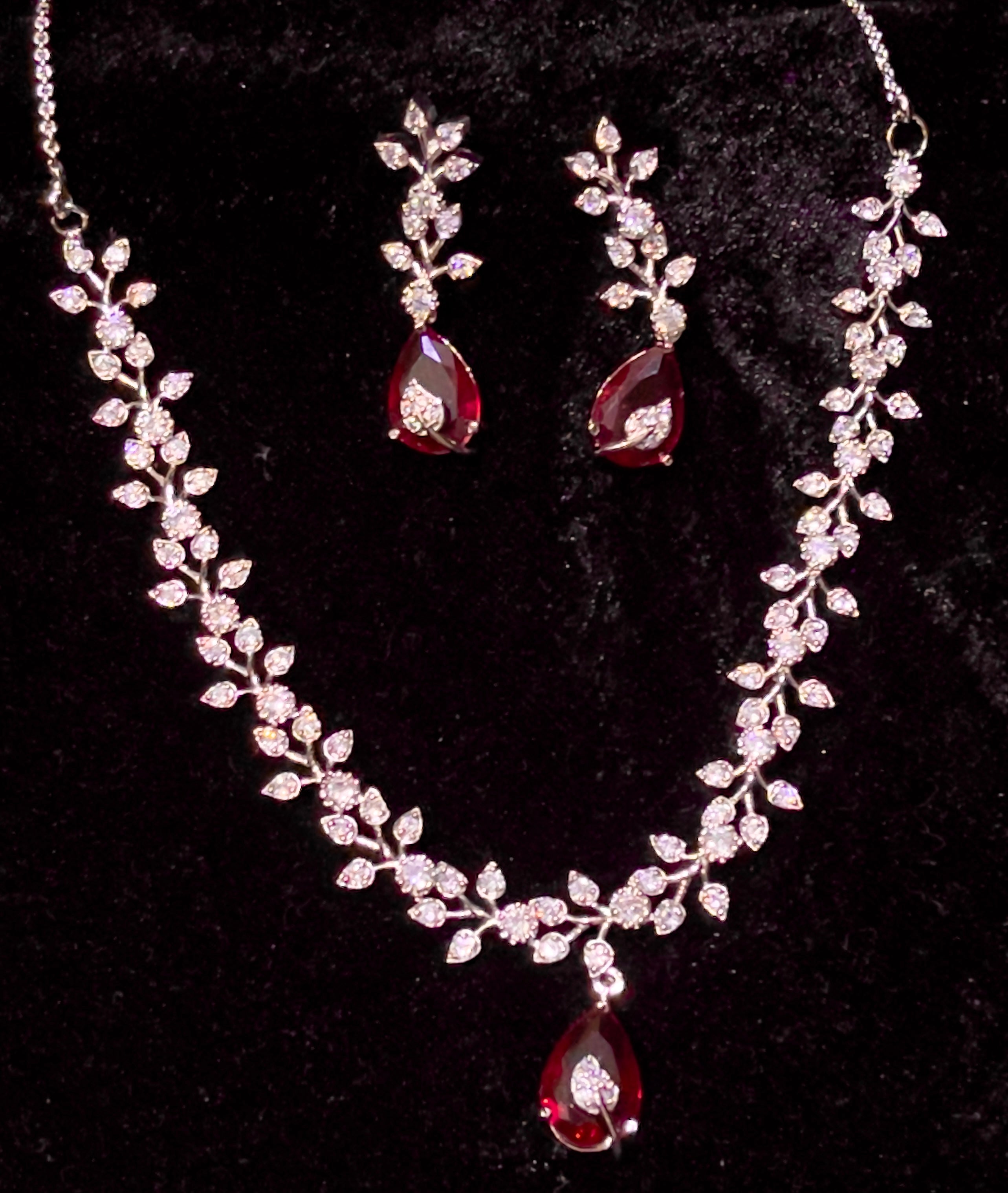 Red Bloom Amora Necklace Set - detail view showing craftsmanship