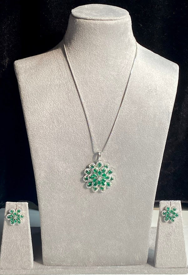 Emerald Bloom - detail view showing craftsmanship