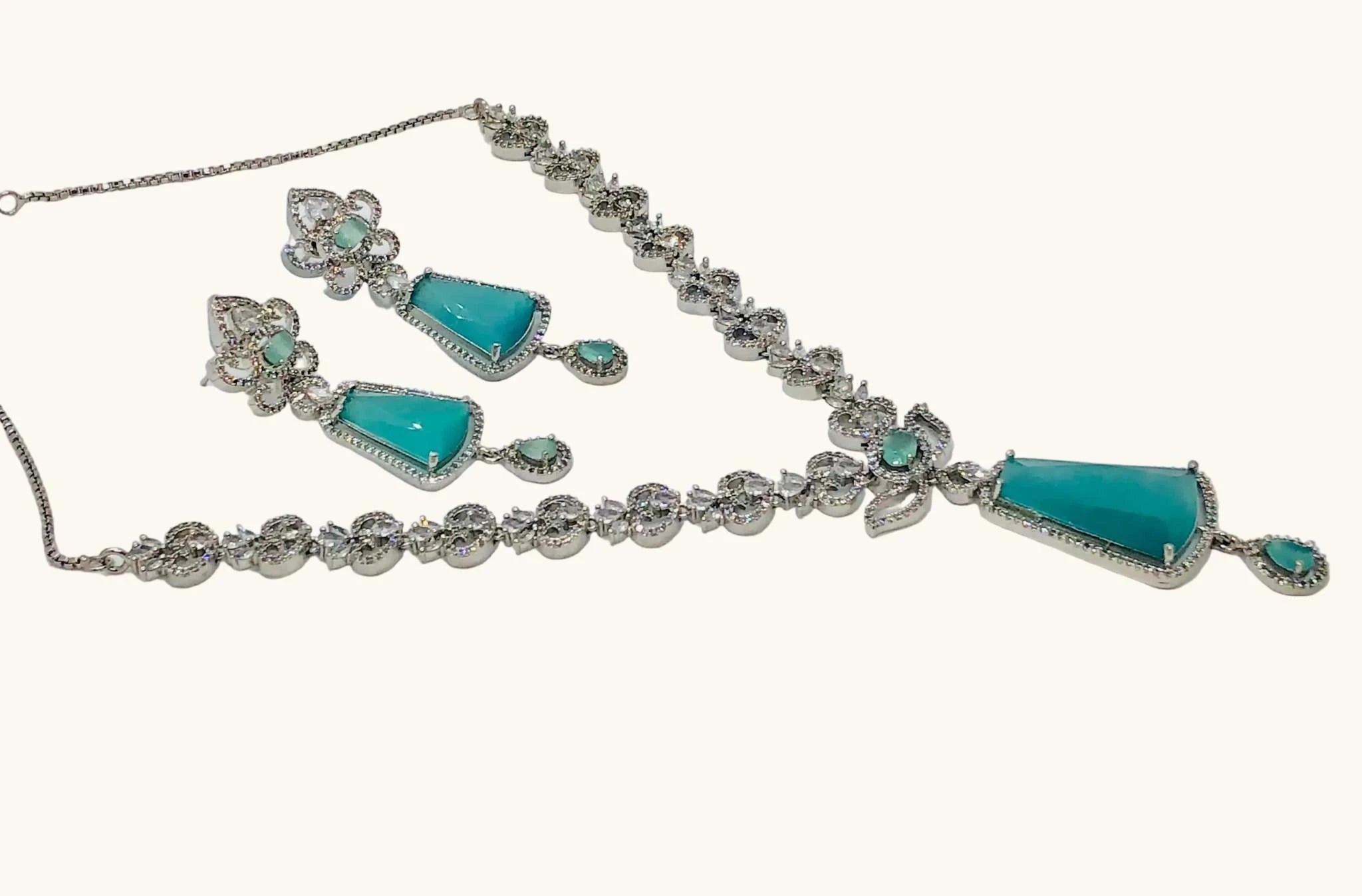 Maisha Jewels sapphire necklace set with white crystals and turquoise stones elegant jewelry for women