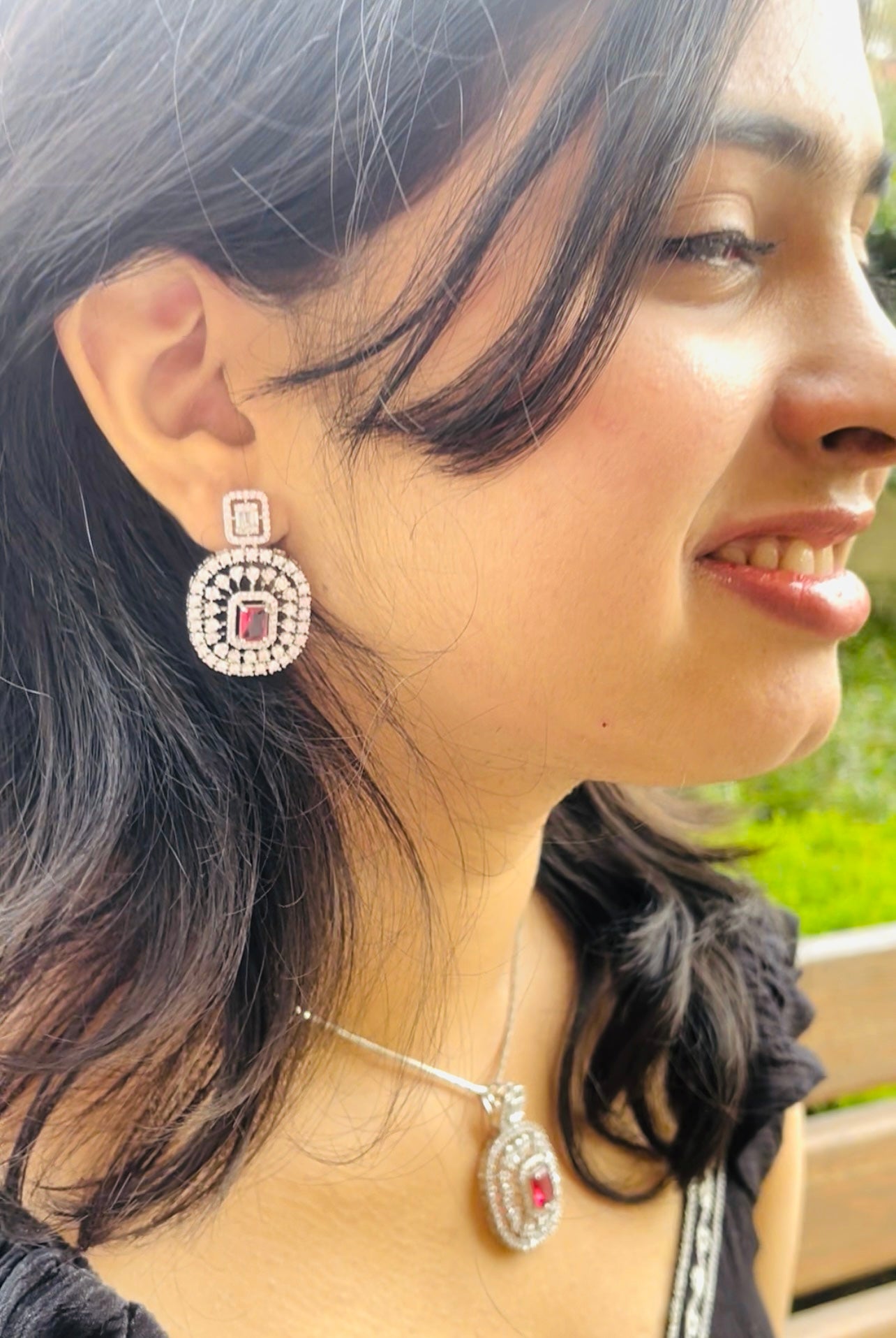 Ruby Aura - complete set with matching pieces